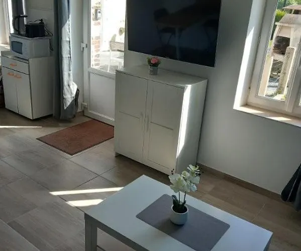 Petite Maison Du Tronquay