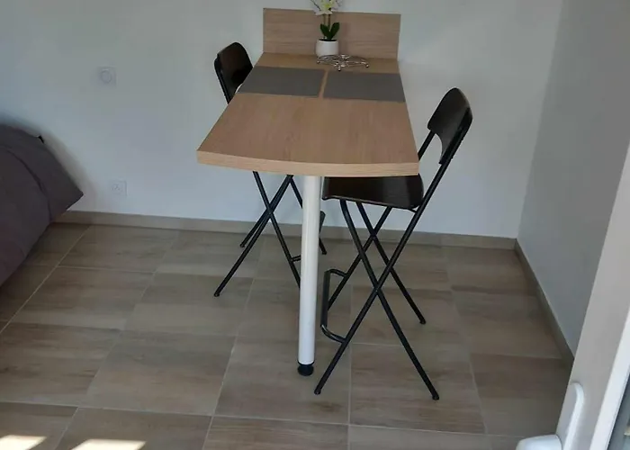 Petite Maison Du Tronquay